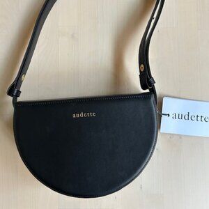 Gorgeous, Brand New Audette Bag! Perfect for Date-Night!